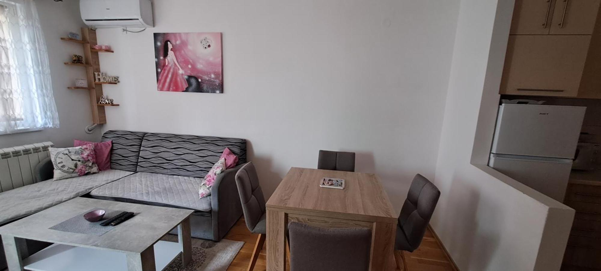 Stan Na Dan Nevena Apartman Lukavica Kültér fotó